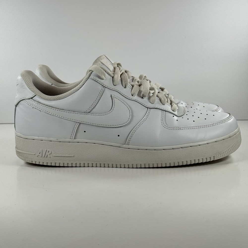 Nike Air Force 1 07 Low Triple White Shoes Sneakers CW2288-111 Mensβ Size 11